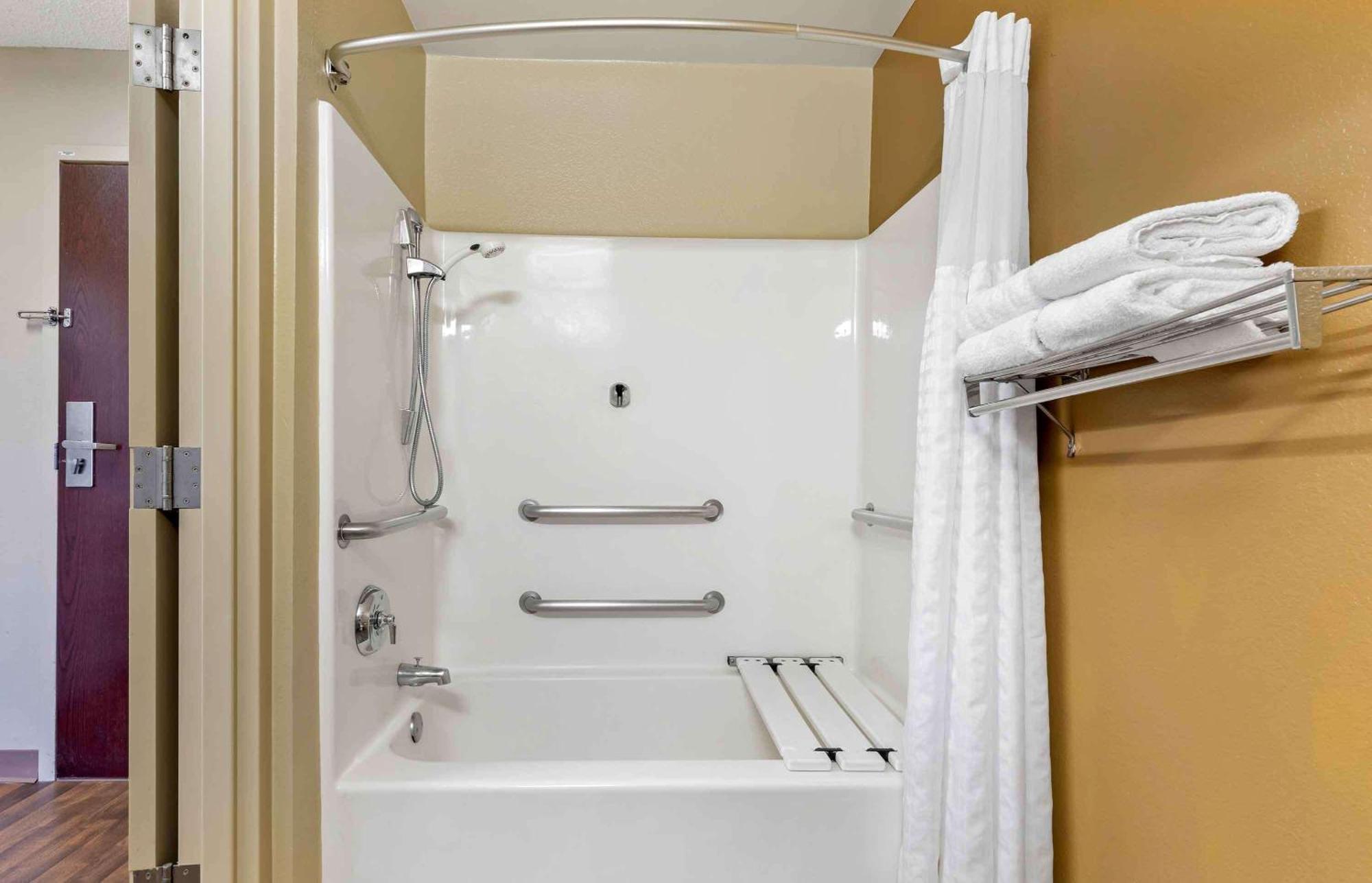 Extended Stay America Suites - Akron - Copley - East Eksteriør billede